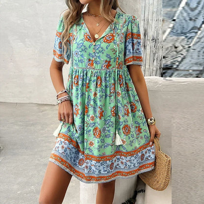 EP | Ariana™ Mini-robe boho florale avec décolleté en V
