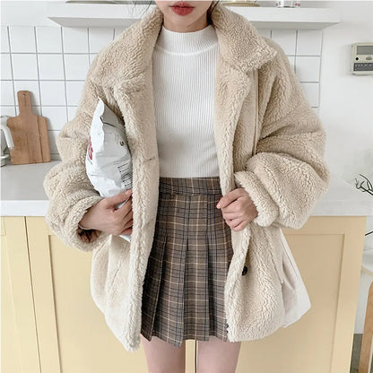 EP | Manteau à la mode et minimaliste